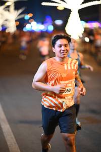 BIB: 350
                            <button type="button" onclick="openModal(23198104)" class="btn btn-primary btn-sm float-right btn-popup" data-toggle="modal" data-target=".modal-high-quality">
                        <i class="fas fa-shopping-cart"></i> Add to Cart
                    </button>
                                            <button type="button" onclick="isThisMe(23198104, true)" class="btn btn-success btn-sm float-right btn-popup btn-isme hidden" data-toggle="tooltip" data-placement="bottom" title="นี่คือรูปของคุณใช่ไหม คลิกที่นี่เพื่อเอาเข้าอัลบั้ม">
                        <i class="fas fa-plus"></i> Add to album
                    </button>
                    <button type="button" onclick="isThisMe(23198104, false)" class="btn btn-warning btn-sm float-right btn-popup btn-isnotme hidden">
                        <i class="fas fa-ban"></i> Remove from album
                    </button>